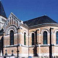 L'église vue du sud-est (2006)