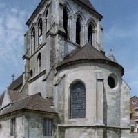 Le choeur et le clocher vus du sud-est (2006)