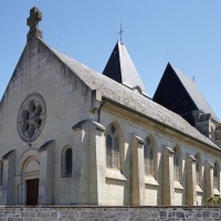 L'église vue du sud-ouest (2007)