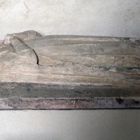 Le gisant d'Agnès de Blois (?) dans la dernière travée du choeur (2003)