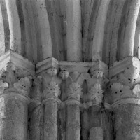 Chapiteaux de la croisée du transept (1996)