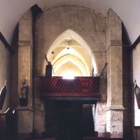 L'intérieur du clocher porche vu vers l'ouest (2005)
