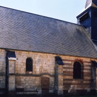 Vue partielle de l'église depuis le nord-est (2005)