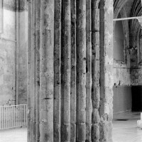 Le pilier nord-ouest de la croisée du transept (1993)