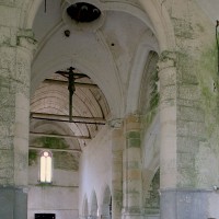 La croisée du transept et la nef vus vers le nord-ouest (2002)