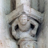 Chapiteau du bras sud du transept (2005)
