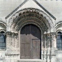 Le portail ouest (2001)