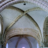 Les voûtes de la travée droite du choeur et de l'abside (2002)