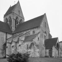 La nef et le clocher vus du nord-ouest (1992)