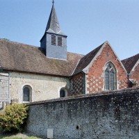 L'église vue du sud-ouest (2001)