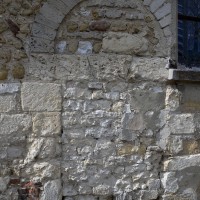 Porte romane au mur sud de la nef (2016)