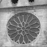 La rose et les oculi de la façade nord du transept (1997)