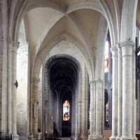 Le bas-côté nord de la nef vu vers l'est (2000)