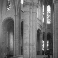 Vue partielle du transept et du choeur vers le nord-est (1997) 