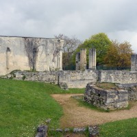 Les vestiges de l'église vues du sud (2016)