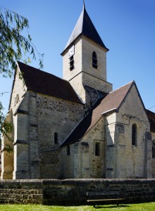 Les parties orientales de l'église vues du nord-est (2017)