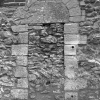 Porte romane au mur nord de la nef (1996)