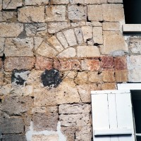 Ancienne porte romane (1990)