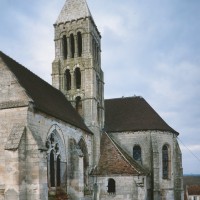 Vue partielle de l'église depuis le sud-est (1990)