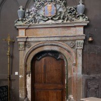 La porte au sud du choeur donnant sur la sacristie (2016)