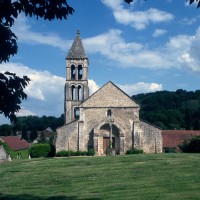 L'église dans son environnement vue de l'ouest (1993)