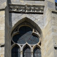 Partie haute d'une fenêtre de l'abside (2016)