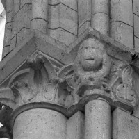 Chapiteaux à la retombée sud de l'arcade ouest de la croisée du transept (1995)