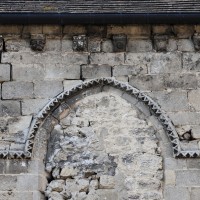 Fenêtre à l'est de la chapelle du 12ème siècle (2018)