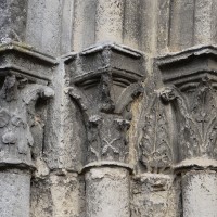 Les chapiteaux des piédroits de gauche du portail ouest (2018)