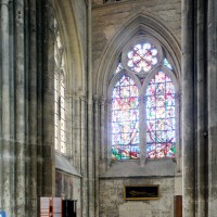 Vue partielle du bas-côté est du bras sud du transept vers le sud (2015)