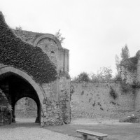 L'entrée du palais et la tribune de la chapelle vues vers le nord (1980)