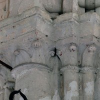 Chapiteaux de la chapelle nord (2002)
