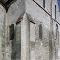 Le choeur du 12ème siècle vu du sud-est avant restauration (2002)