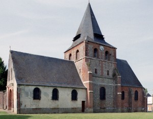 L'église vue du sud-ouest (2004)
