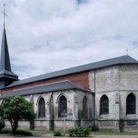 L'église vue du sud-est (2004)