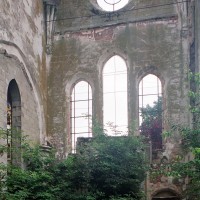 Les ruines du choeur vues vers l'est (2002)