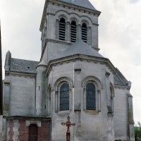 L'église vue du sud-est (2006)