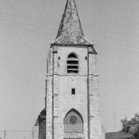 L'église vue de l'ouest (1975)
