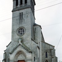 L'église vue depuis le sud-ouest (2006)