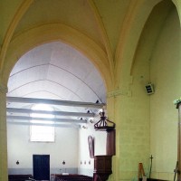 La travée du clocher et la nef vus vers le nord-ouest (2002)