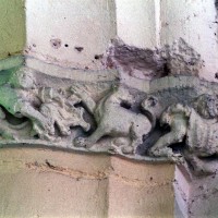 Frise sculptée à la travée du clocher (2002)