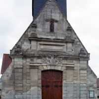 La façade de l'église vue de l'ouest (2006)