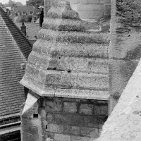 La partie supérieure de la cage d'escalier sud du choeur du 12ème siècle vue vers l'ouest (1970)