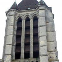 La tour sud de la façade vue depuis l'ouest (2015)
