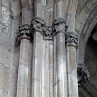 Chapiteaux et retombées des voûtes de la chapelle du Saint-Sépulcre (2007)