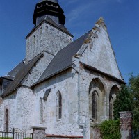 Les parties orientales de l'églises vues du sud-est (2004)