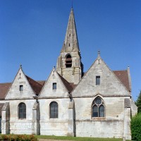 Vue partielle de l'église depuis le sud (2002)