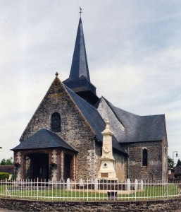 L'église vue du sud-ouest (2005)