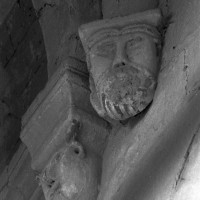 Retombée de voûte à la troisième travée de la nef (1995)