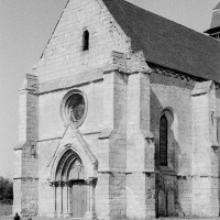 Vue partielle de la nef depuis le sud-ouest (1975)